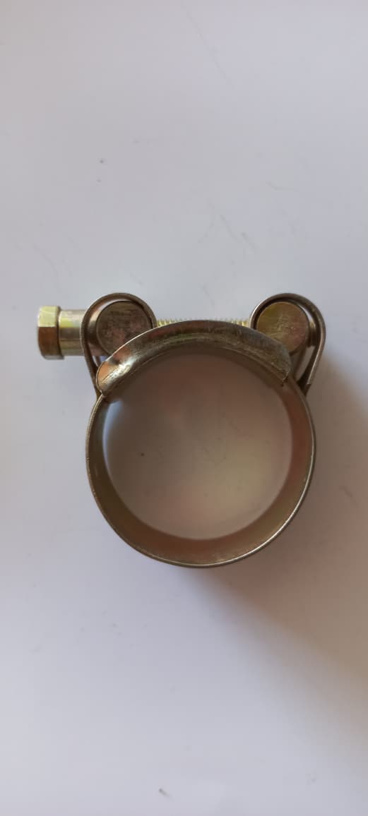 Abrazadera Uso Rudo 36-39 – Resistente y Ajustable